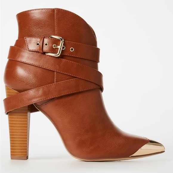 Boot - Picture 6 of 7